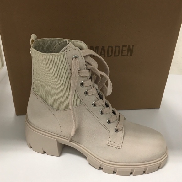 🥾Beautiful Steve Maddens Sand Combats🥾C - Picture 2 of 10